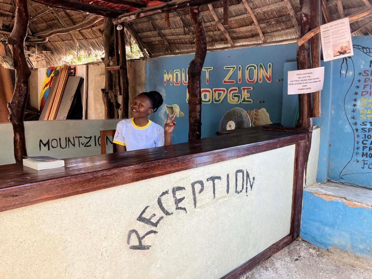 Mount Zion Lodge Michamvi Eksteriør billede